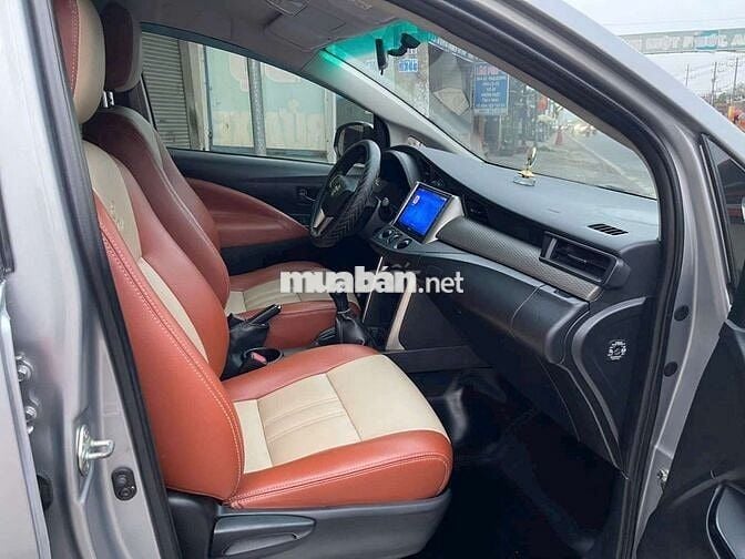 Cần Bán Toyota Innova 2017 2.0E