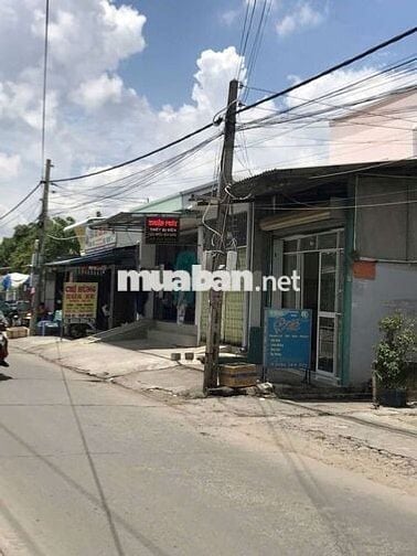 NHÀ 4X26 MẶT TIỀN LÊ VĂN LƯONG NỐI DÀI CÁCH CẦU GẠCH DƠI 200M TIỆN KD