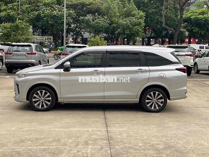 Toyota Avanza Premio 2023 CVT - 91000 km