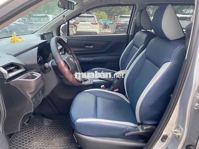 Toyota Avanza Premio 2023 CVT - 91000 km