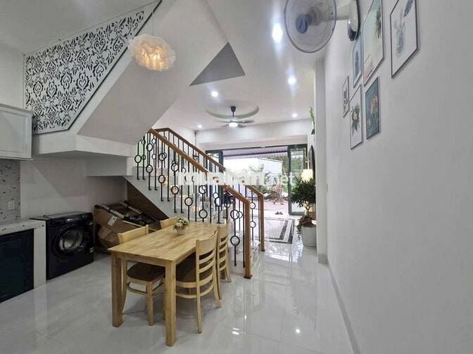 BÁN NHÀ MỚI NGAY FIVE STAR 5 SAO - SỔ RIÊNG - VAY ĐƯỢC NGÂN HÀNG