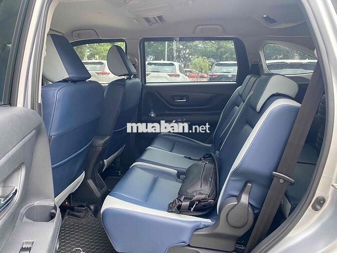 Toyota Avanza Premio 2023 CVT - 91000 km