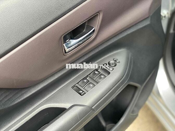 Toyota Avanza Premio 2023 CVT - 91000 km