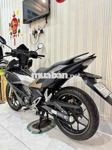 Winner X 2021 Abs smarkey