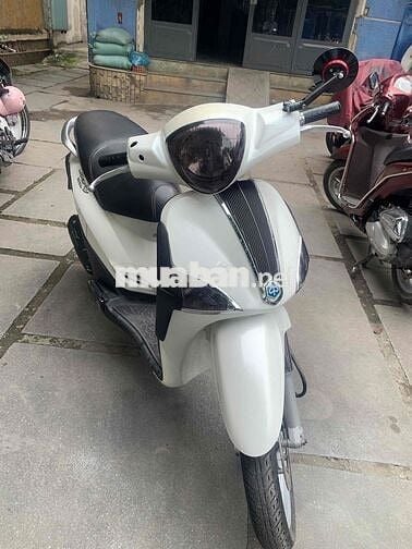 Piaggio Liberty Trắng Đã sử dụng