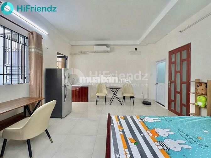 Căn Hộ Dịch Vụ Mới Xây tại KDC Him Lam - Quận 7 | Ban Công Rộng