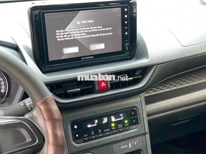 Toyota Avanza Premio 2023 CVT - 91000 km