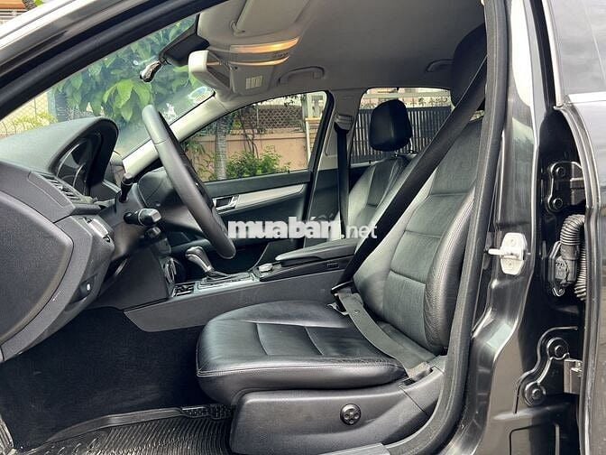 MERCEDES C300 BẢN AMG, SẢN XUẤT 2009