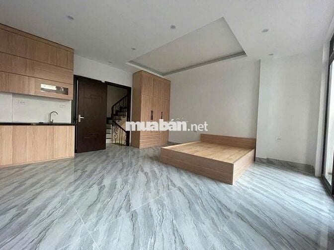 Nhà phân lô Văn Quán, ô tô tránh trước cửa,gần hồ, sổ đỏ vuông vắn