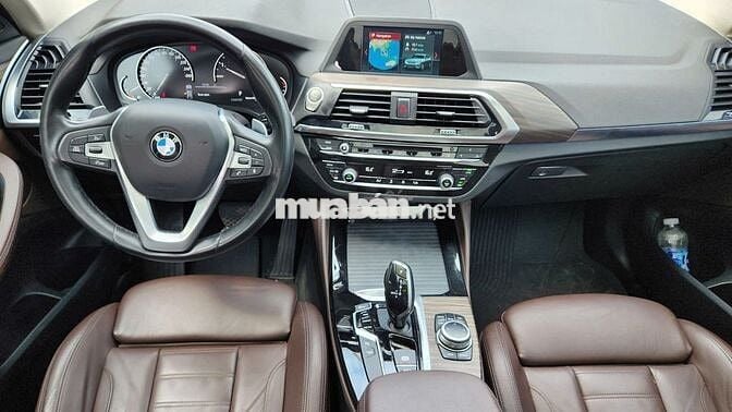 BMW X4 Xdrive20i sx2018 kiểu dáng Coupe thể thao