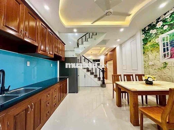 HXH 6m Hà Huy Giáp, Thạnh Xuân, 4.5x16, CN: 4.5x13, 1 trệt 2 lầu, sân