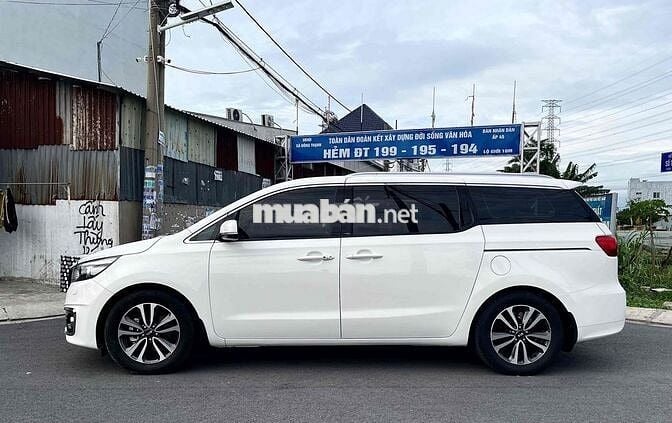 Kia Sedona 2016 2.2L DATH - 135000 km