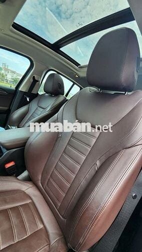 BMW X4 Xdrive20i sx2018 kiểu dáng Coupe thể thao