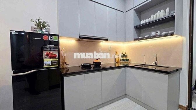 BÁN GẤP CĂN HỘ 1TY290 BAO HẾT THUẾ PHÍ, TẶNG NỘI THẤT CAO CẤP, SỔ SẴN