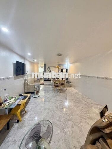 CHUNG CƯ 82M2, 2PN VIP, 3WC XỊN, CHỈ 3.35 TỶ, TRẦN HƯNG ĐẠO, QUẬN 5