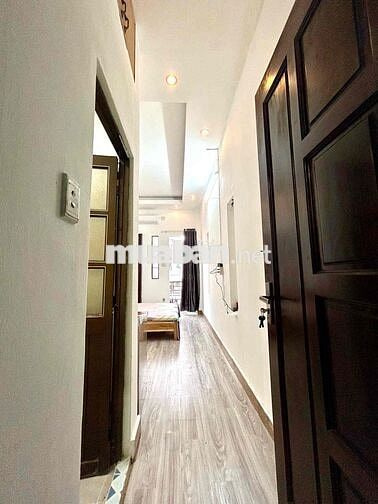 💕 Cho Thuê Căn Hộ Studio Ban Công Full Nội Thất , Ngay Bờ Kè Trường Sa