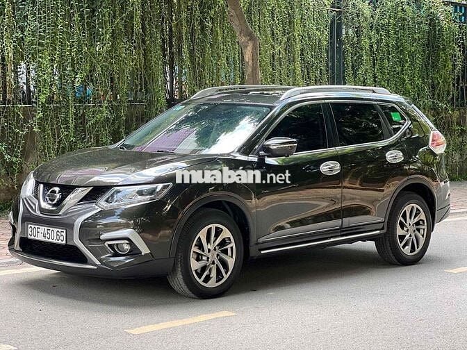 Nissan X-Trail SV 4WD 2018 Đen 60000 km