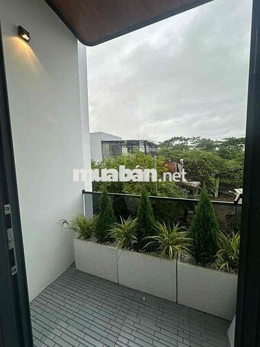 Nhà 2 Tầng Trần Đình Tri Full Nội Thất Gần Biển