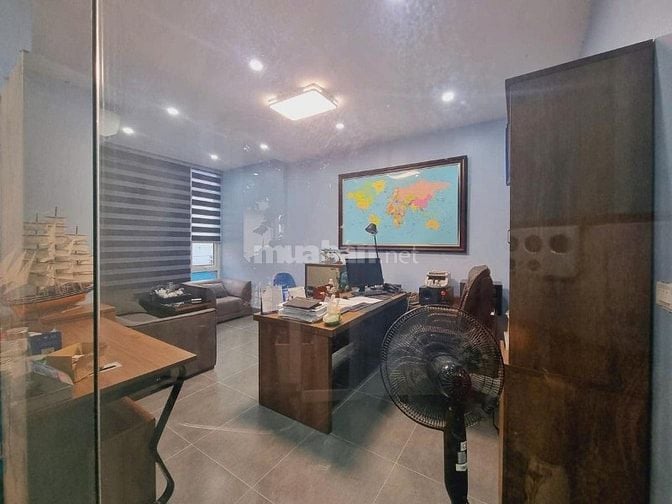 VIP - MẠC THÁI TỔ - TRUNG KÍNH - 86M - 5 TẦNG - MT 15M chỉ 35 tỷ 