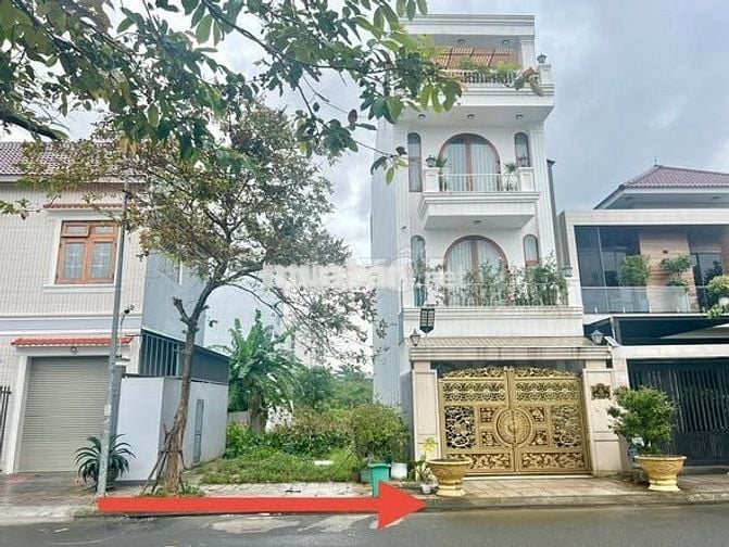 🏩 Bán đất kẹp cống mt khu E Hòa Phú 26, 100m2, 7.x tỷ tl