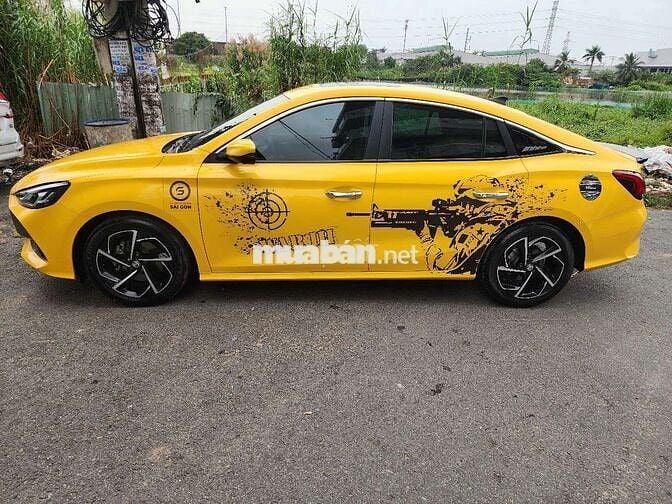 MG MG5 Luxury 2022 Vàng