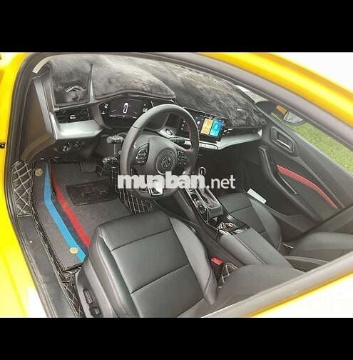 MG MG5 Luxury 2022 Vàng