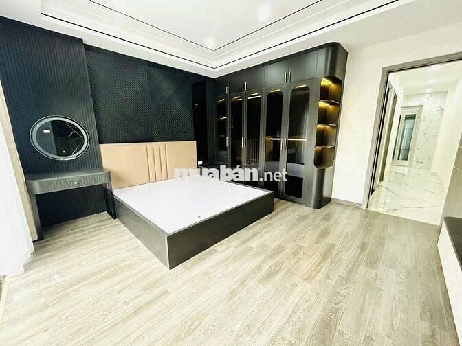[SIÊU PHẨM] BÁN NHÀ NGUYỄN NGỌC VŨ – 38M² – 6T THANG MÁY– Ô TÔ – 10.5Đ