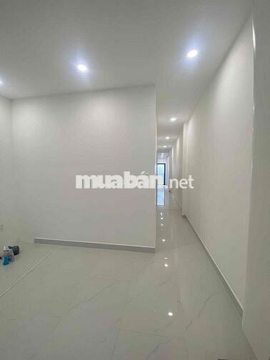 Bán nhà full mới 100% nội thất cơ bản hẻm đường Hồ Văn Long- phường BH