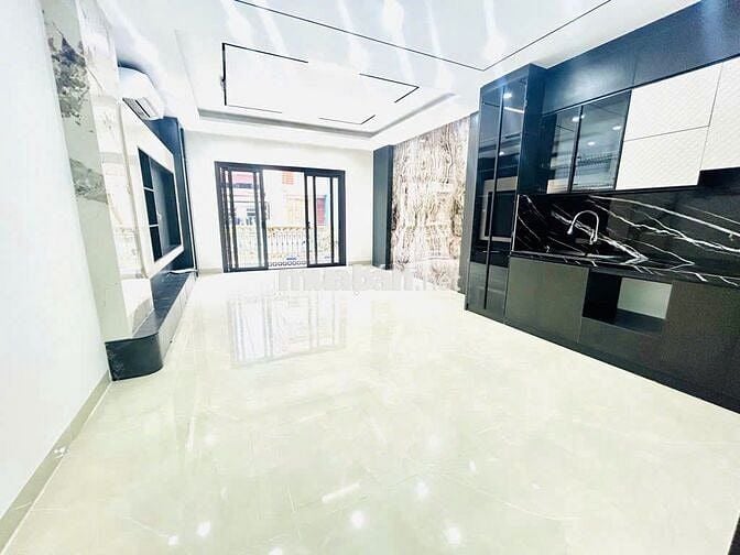 [SIÊU PHẨM] BÁN NHÀ NGUYỄN NGỌC VŨ – 38M² – 6T THANG MÁY– Ô TÔ – 10.5Đ