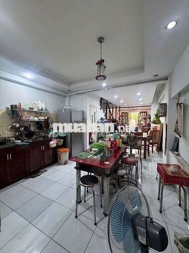 Nhà mặt tiền Nguyễn Triệu Luật P.Tân Tạo 4.15x20= 86 m2 C4 6tỷ 300 tr