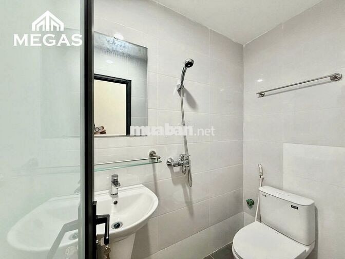 CHO THUÊ CĂN HỘ STUDIO FULL NỘI THẤT BAN CÔNG NGAY TẠI NGÕ XUÂN ĐỈNH