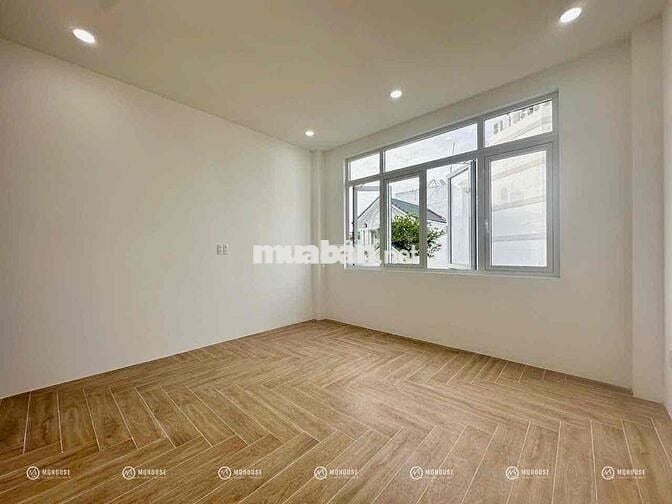 STUDIO TÁCH BẾP - NGAY LẠC LONG QUÂN - FULL NỘI THẤT