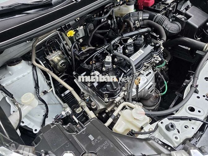 Toyota Veloz Cross Top 2024