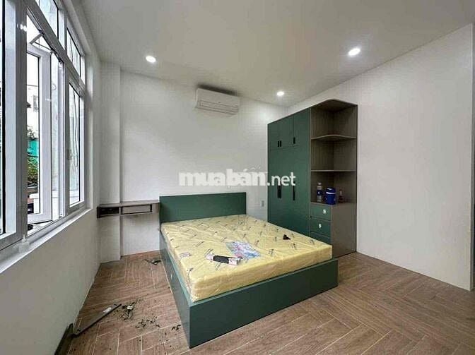 STUDIO TÁCH BẾP - NGAY LẠC LONG QUÂN - FULL NỘI THẤT