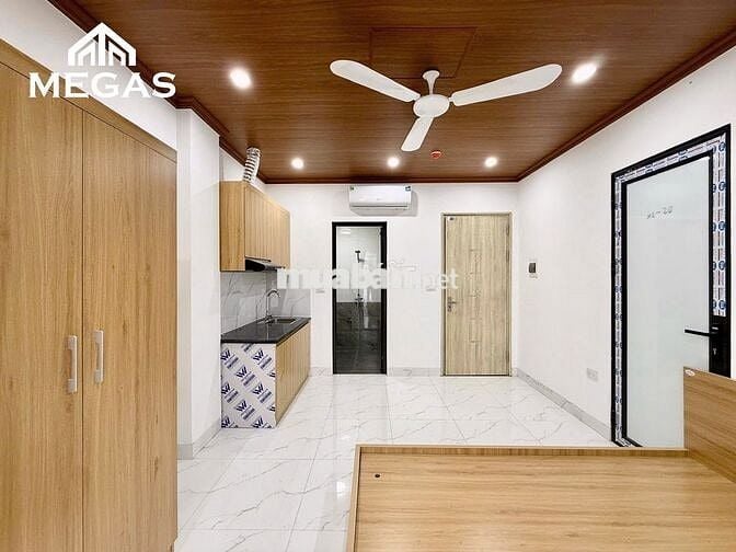 CHO THUÊ CĂN HỘ STUDIO FULL NỘI THẤT BAN CÔNG NGAY TẠI NGÕ 43 CỔ NHUẾ