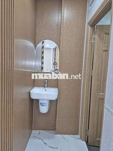 NHÀ ĐẸP CHỈ VIÊC XÁCH VALI VỀ Ỏ GẦN TÔ KÝ QUẬN 12