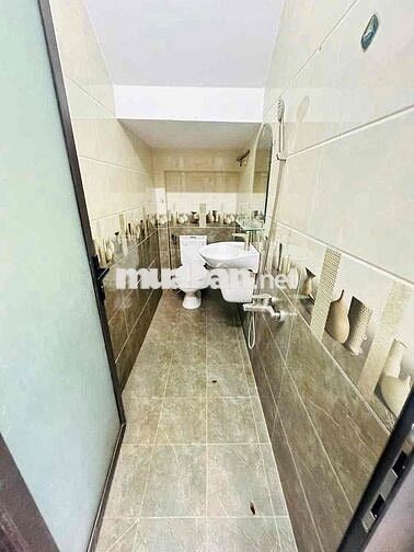 🍉🍉🍉CHO THUÊ NHÀ TRỆT 2 LẦU MỚI ĐẸP NHÁNH ĐƯỜNG TRẦN NAM PHÚ -