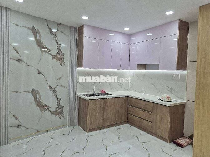 NHÀ ĐẸP CHỈ VIÊC XÁCH VALI VỀ Ỏ GẦN TÔ KÝ QUẬN 12