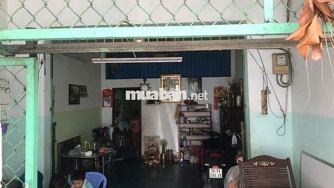 Nhà cấp 4 dt71m2 có 1 lững 2pn có 2 mặt hẻm 5m Hương Lộ 3,Q. Bình Tân