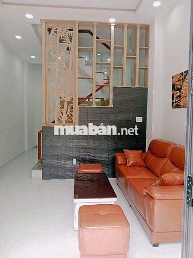 NHÀ ĐẸP 2 TẦNG, HẺM XE HƠI, FULL NỘI THẤT, DT (4X10)M2, 4,99 TỶ CÒN TL