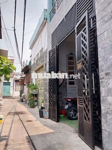 Bán nhà đường TCH 35, Quận 12, 80m2, cấp 4, giá yêu thương 3,6 tỷ (TL)