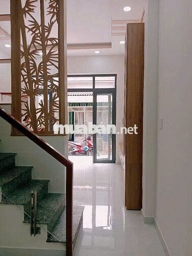 NHÀ ĐẸP 2 TẦNG, HẺM XE HƠI, FULL NỘI THẤT, DT (4X10)M2, 4,99 TỶ CÒN TL