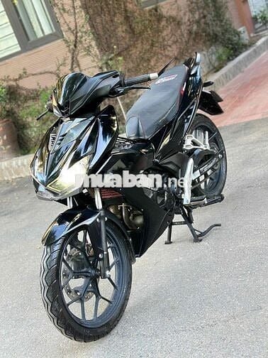 xe v2 đk 2021 mới 99%