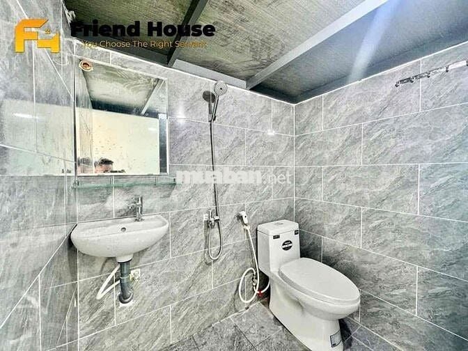 PHÒNG GÁC CAO GIÁ RẺ Ở PHẠM VĂN ĐỒNG