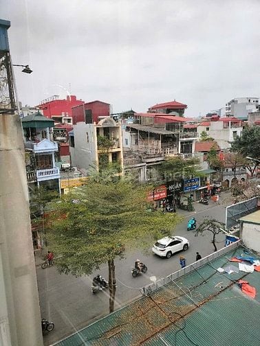 Bán nhà cách mặt phố Khâm Thiên khoảng 6m, ô tô để phố. MT> 4,6m;