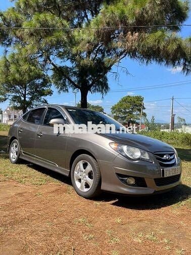 Huyndaj Avante sx 2013 1.6 AT - 90000 km