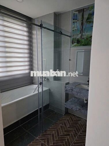 CHO THUÊ NHÀ MỚI XÂY 1 TRỆT 2 LẦU+ TUM,SÂN THƯỢNG, ĐƯỜNG 12M,TT NHÀ BÈ