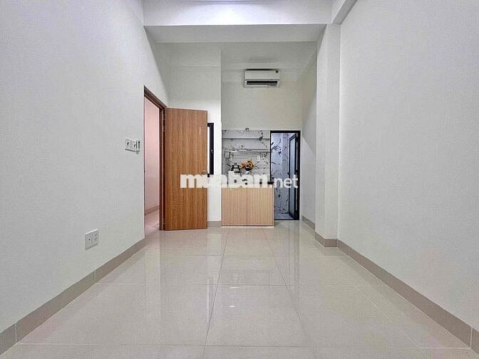 NHÀ MỚI XÂY ÁNH SÁNG TỰ NHIÊN Ô TÔ TẬN NƠI NGAY ĐH BÁCH KHOA