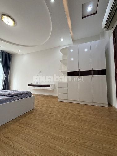 Nhà 5 lầu thiết kế hiện đại HXH tránh nhau 178/21E Phan Đăng Lưu