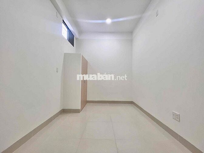 NHÀ MỚI XÂY ÁNH SÁNG TỰ NHIÊN Ô TÔ TẬN NƠI NGAY ĐH BÁCH KHOA